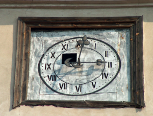 Zegar z dzwonnicy